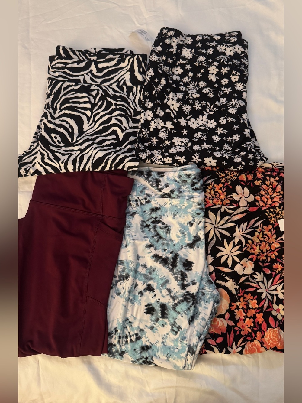 AVIA Terra &sky Time and true Women’s Mixed Print capri leggings -NEW WITH TAG
